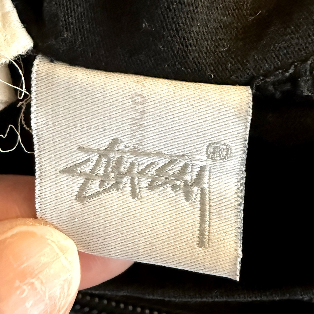 Stussy Long Sleeve Graphic Logo Tee in black and white - Picture 12 of 12
